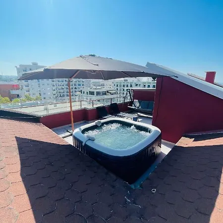 Duplex Golem Golem (Tirana)
