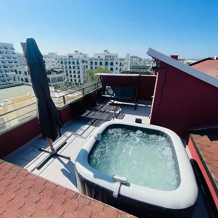 Duplex Golem Apartment Golem (Tirana)